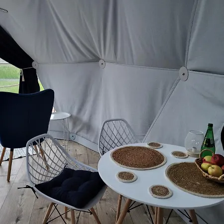 Hotel Glamping Nad Sanem Krzemienna  Exterior foto