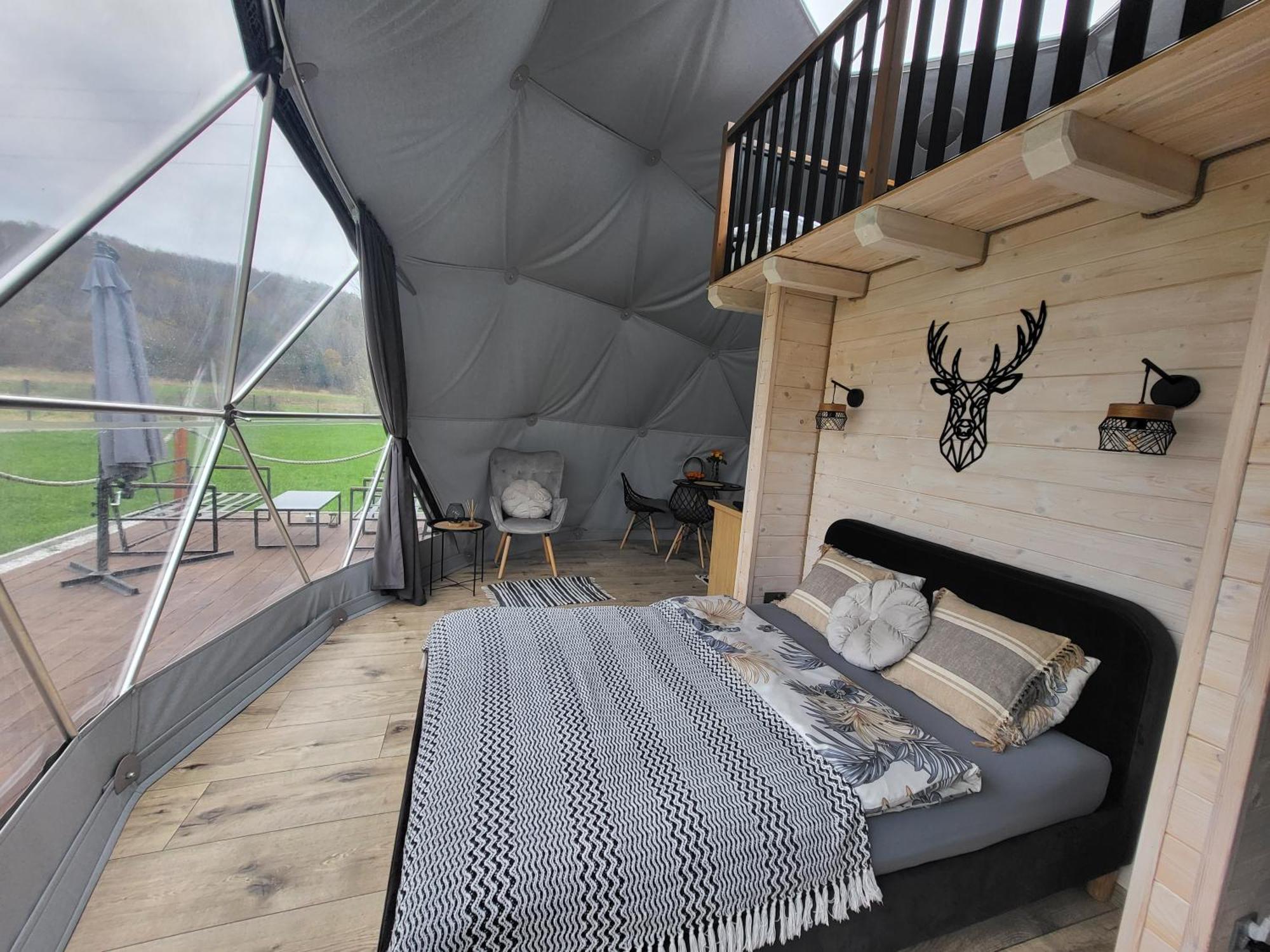 Luxuszelt Glamping Nad Sanem Krzemienna (Podkarpackie)