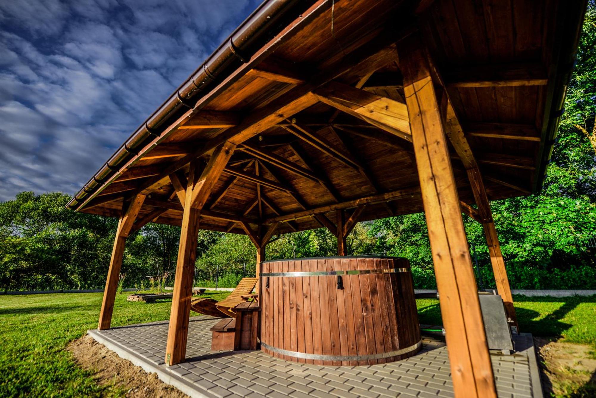 Luxuszelt Glamping Nad Sanem Krzemienna (Podkarpackie)